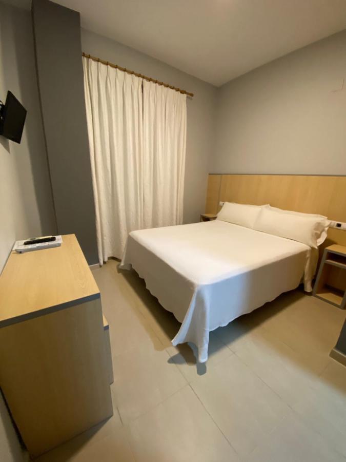 Hostal Manuela Punta Umbria Ngoại thất bức ảnh
