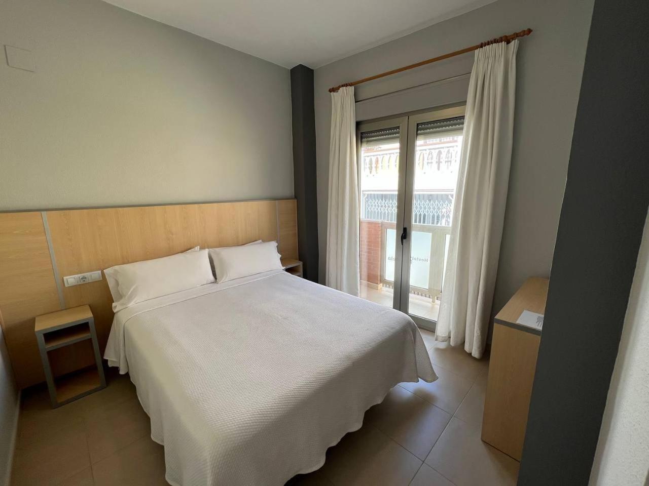 Hostal Manuela Punta Umbria Ngoại thất bức ảnh