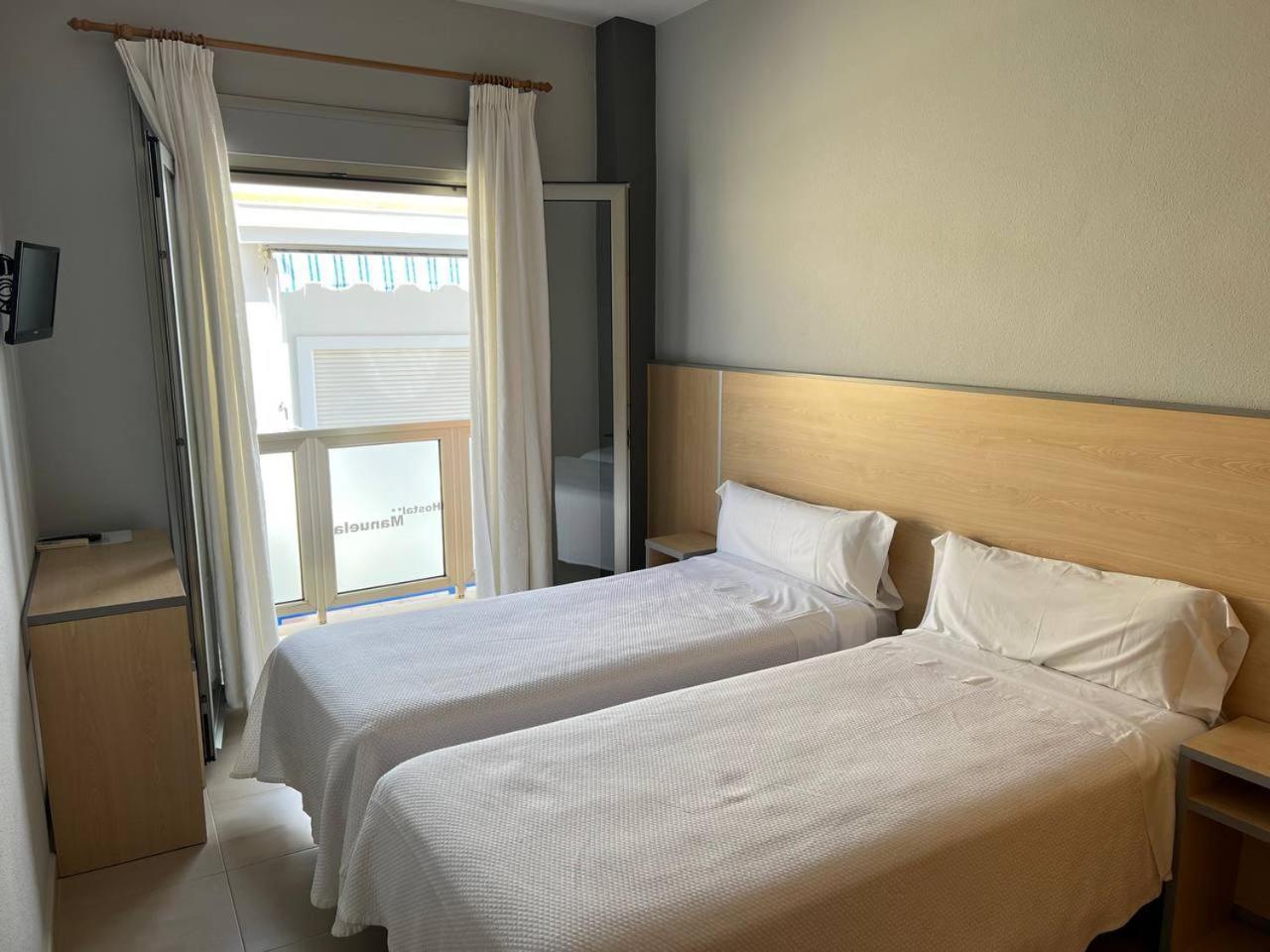 Hostal Manuela Punta Umbria Ngoại thất bức ảnh