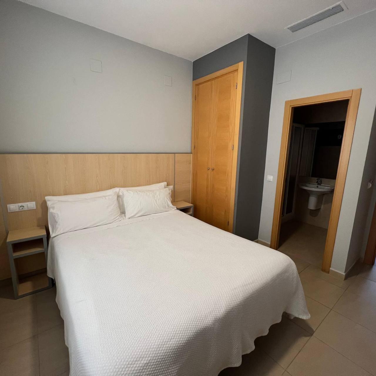 Hostal Manuela Punta Umbria Ngoại thất bức ảnh