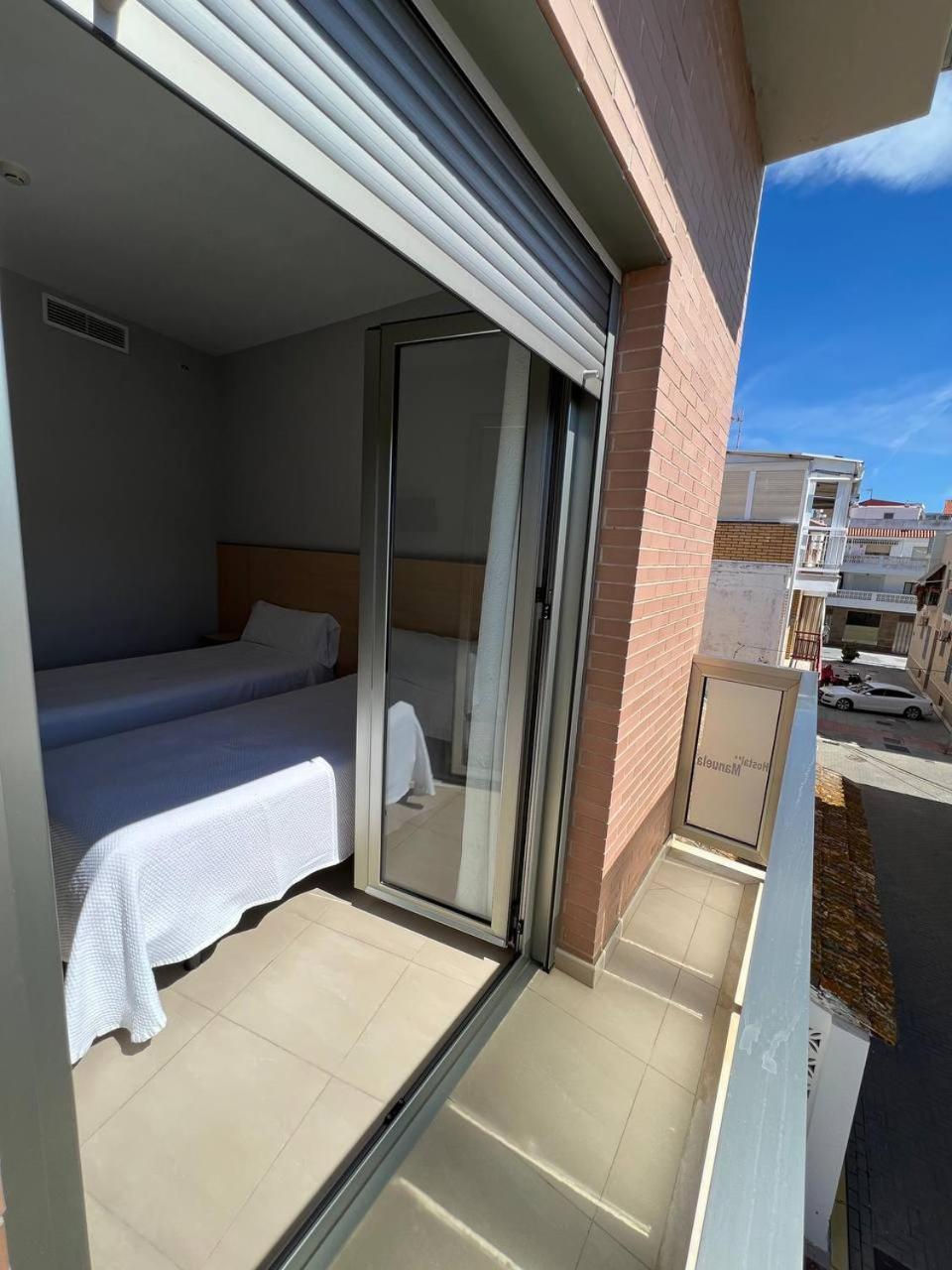Hostal Manuela Punta Umbria Ngoại thất bức ảnh